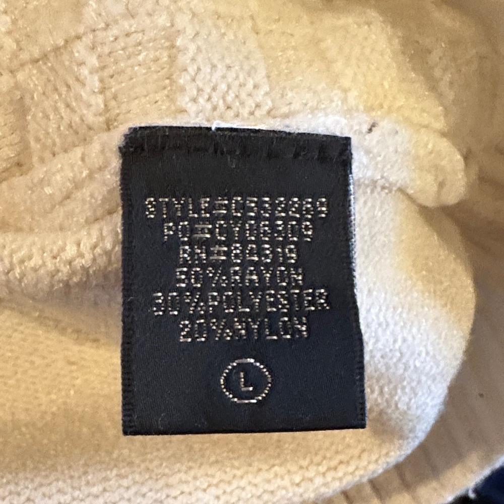 Cyrus Women’s Cream Cable Knit Sweater L - Picture 4 of 4